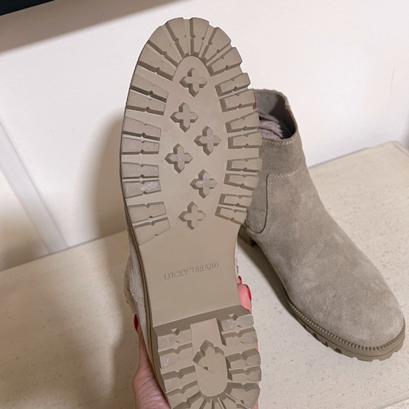SOLD ❗️Lucky brand Nude/tan boots 🤍. SOLD. - Picture 8 of 9